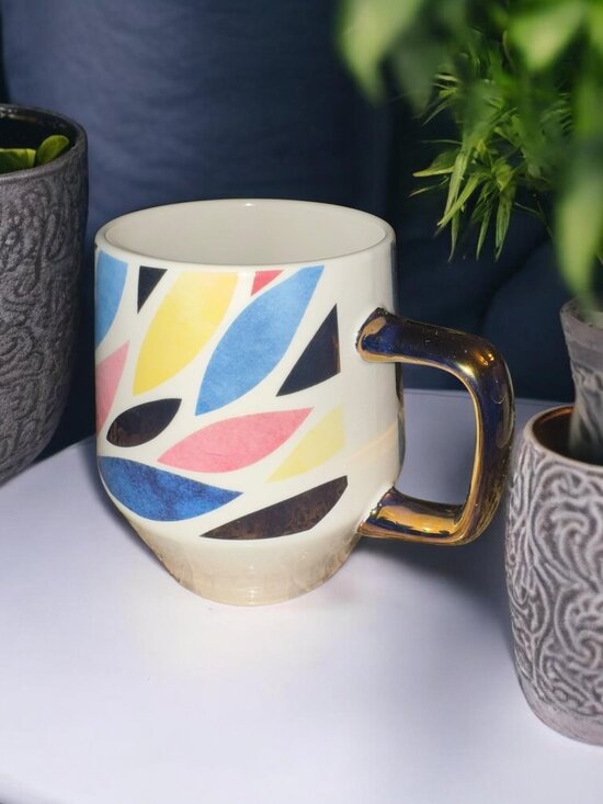 Edible Arrangements Other - Ceramic Mug With Gold Handle Abstract Leaf Pattern